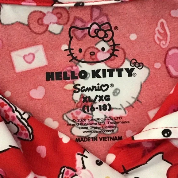 Hello Kitty Red and White Top - Picture 2 of 2